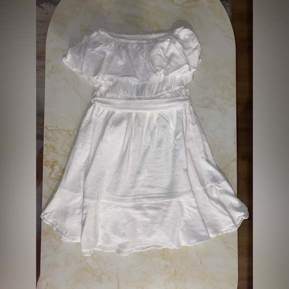 🏷️ 🛍️ NWT Express White Strapless Overlay Tie Waist Mini Dress 🏷️ 🛍️ - Picture 11 of 12